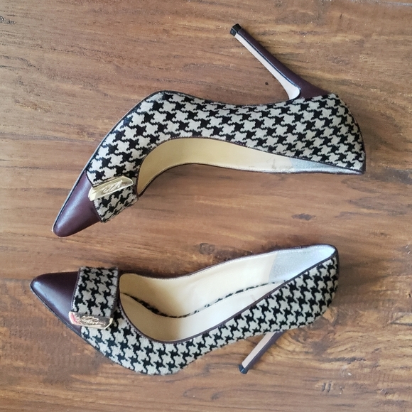 VINCE CAMUTO sz 9 STILETTO PORSPERA, BROWN HOUNDSTOOTH - Picture 2 of 16